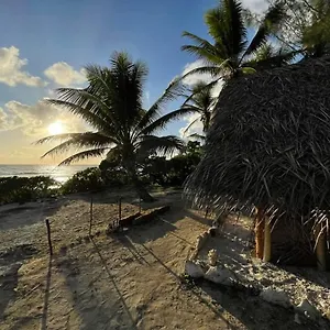 Mahana Tua Huahine Camping