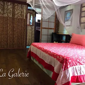My Island Chalet